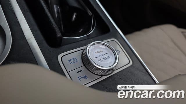 Genesis GV80 2022 — Şəkil 34/46