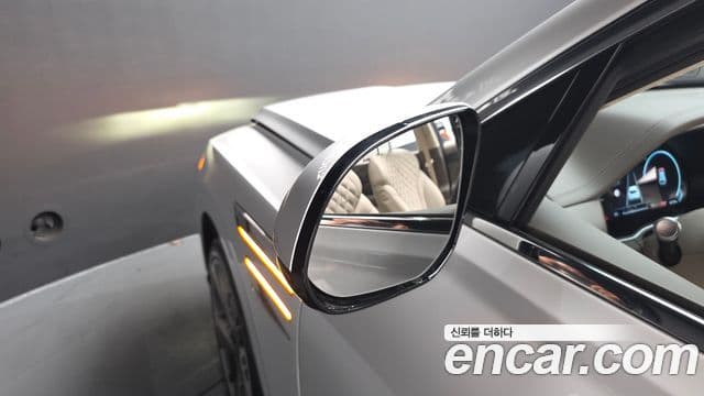 Genesis GV80 2022 — Şəkil 16/46