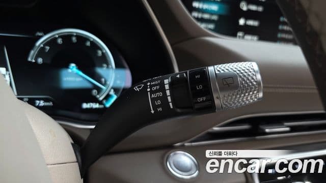 Genesis GV80 2022 — Şəkil 35/46