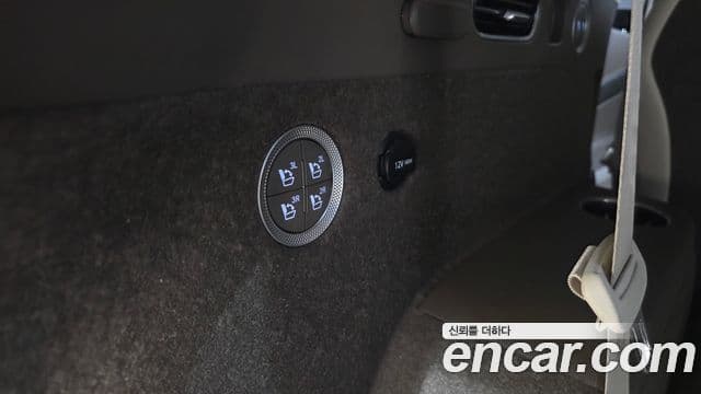 Genesis GV80 2022 — Şəkil 43/46