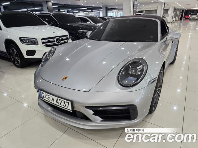 Porsche 911 2024 — ფოტო 1/20