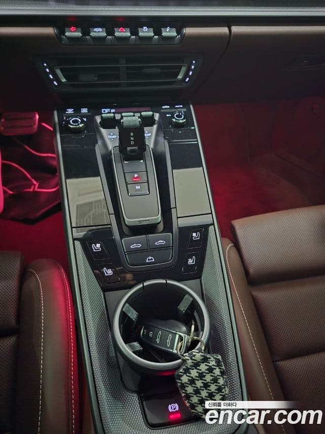 Porsche 911 2024 — ფოტო 13/20