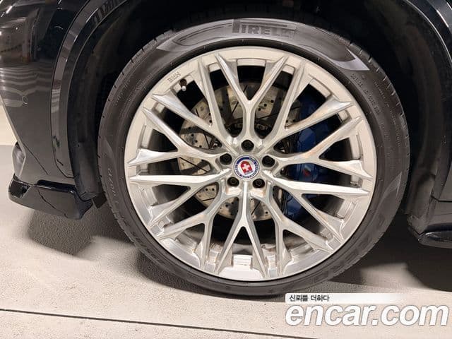 BMW X5M 2020 — Photo 2/13