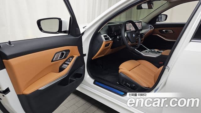 BMW 3 Series 2025 — Photo 37/37