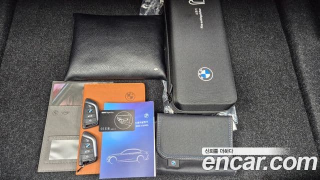 BMW 3 Series 2025 — Photo 4/37