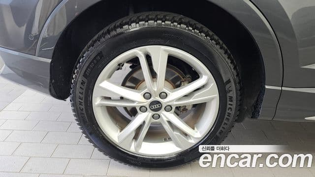 Audi Q3 2022 — Photo 15/32
