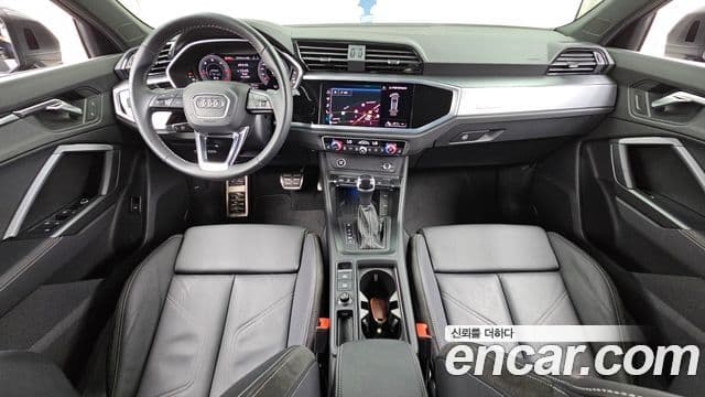 Audi Q3 2022 — Photo 16/32