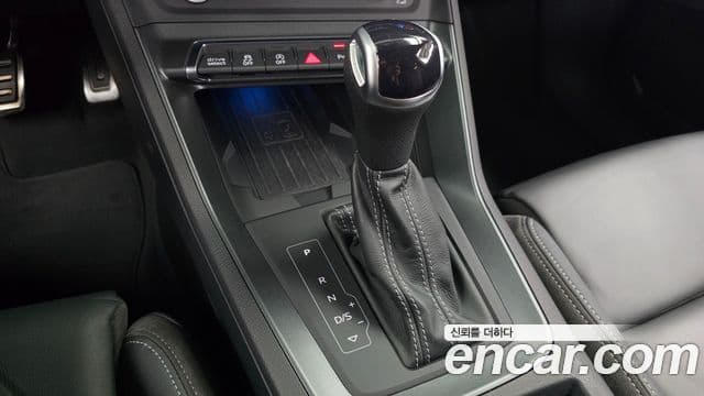 Audi Q3 2022 — Photo 28/32