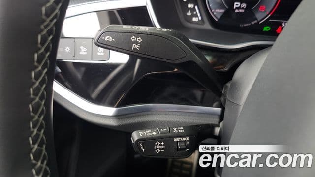Audi Q3 2022 — Photo 20/32