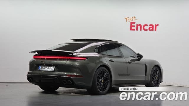 Porsche Panamera 2025 — Photo 5/20