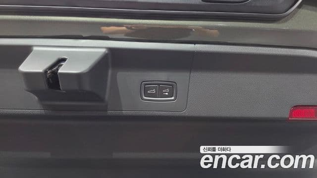 Porsche Panamera 2025 — Photo 13/20
