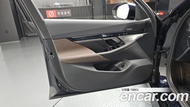 BMW 5 Series 2026 — Photo 19/33