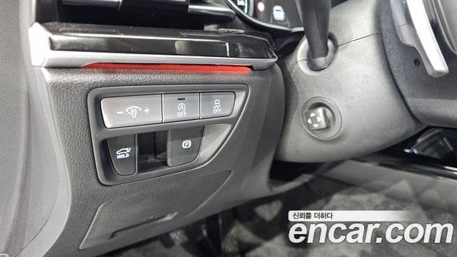 Genesis G80 2023 — Şəkil 11/31