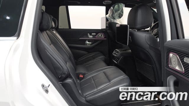 Mercedes-Benz GLS-Class 2021 — Photo 7/41