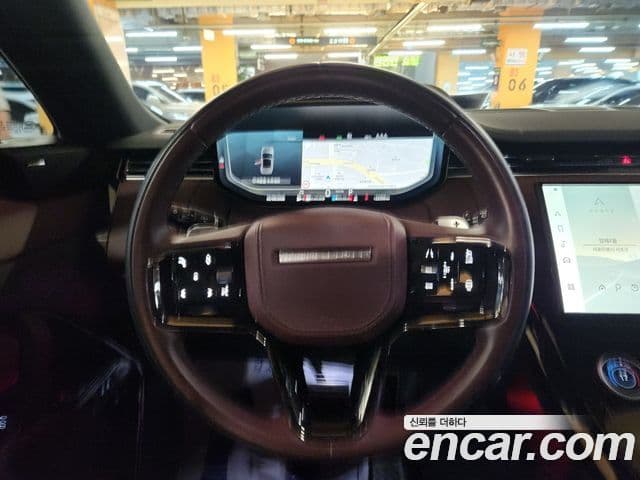 Land Rover Range Rover Sport 2023 — ფოტო 18/19