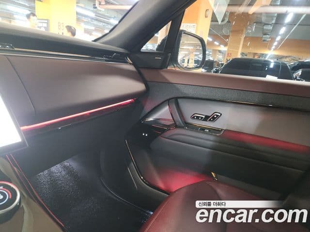 Land Rover Range Rover Sport 2023 — ფოტო 9/19