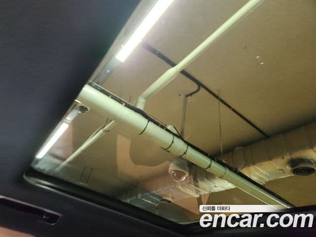 Land Rover Range Rover Sport 2023 — ფოტო 19/19