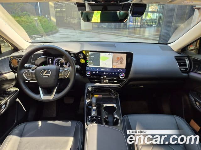 Lexus NX350h 2025 — Фото 6/20