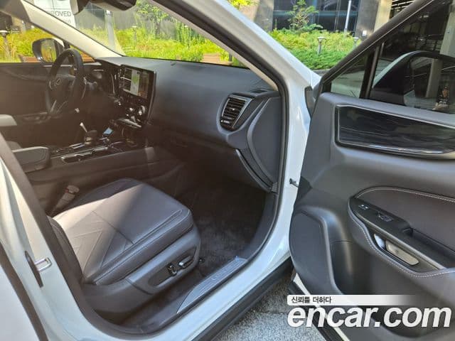 Lexus NX350h 2025 — Фото 13/20