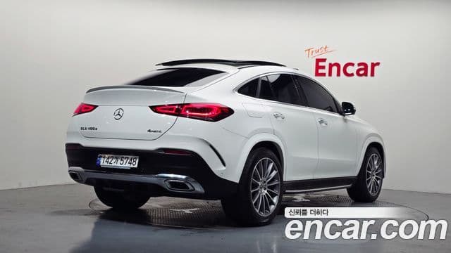 Mercedes-Benz GLE-Class 2023 — Photo 5/20