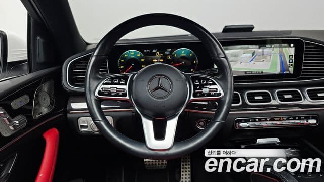 Mercedes-Benz GLE-Class 2023 — Photo 17/20