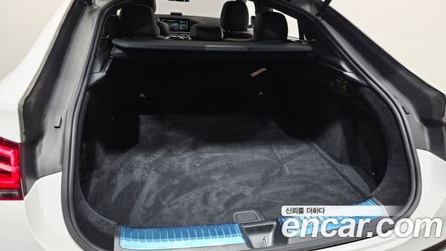Mercedes-Benz GLE-Class 2023 — Photo 3/20