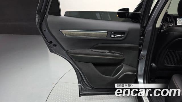 Renault Samsung QM6 2023 — Photo 19/34