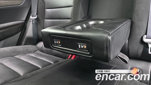 Renault Samsung QM6 2023 — Photo 28/34