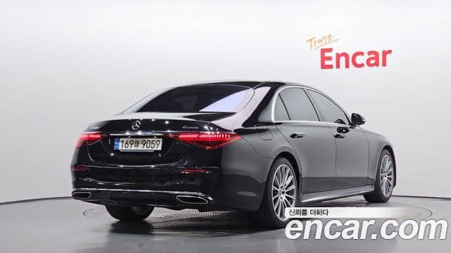Mercedes-Benz S-Class 2021 — Photo 16/20