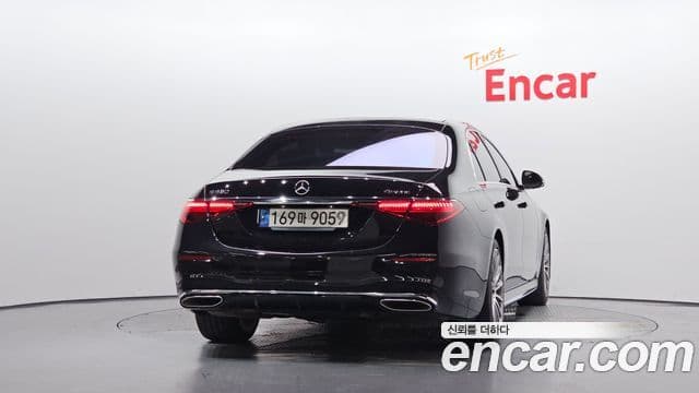 Mercedes-Benz S-Class 2021 — Photo 18/20