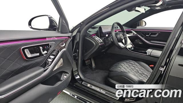 Mercedes-Benz S-Class 2021 — Photo 15/20