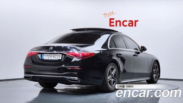 Mercedes-Benz S-Class 2021 — Photo 14/20