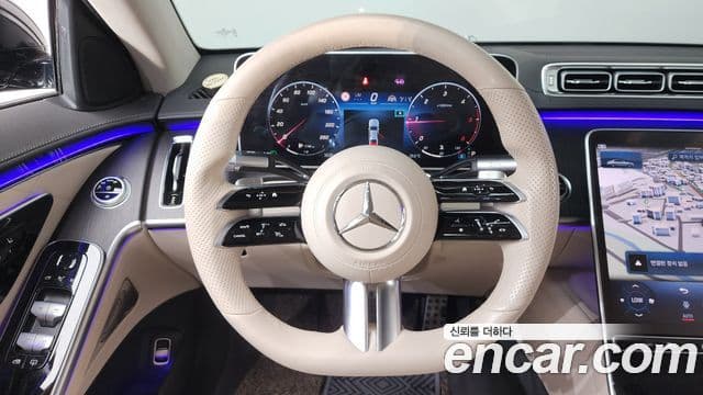 Mercedes-Benz S-Class 2021 — Photo 15/20