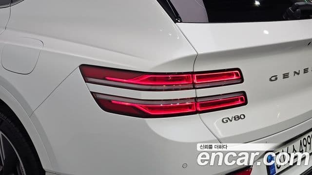 Genesis GV80 2024 — ფოტო 15/35