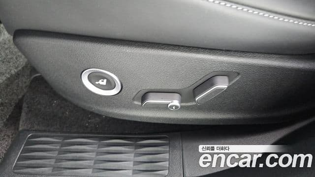 Genesis GV80 2024 — ფოტო 19/35