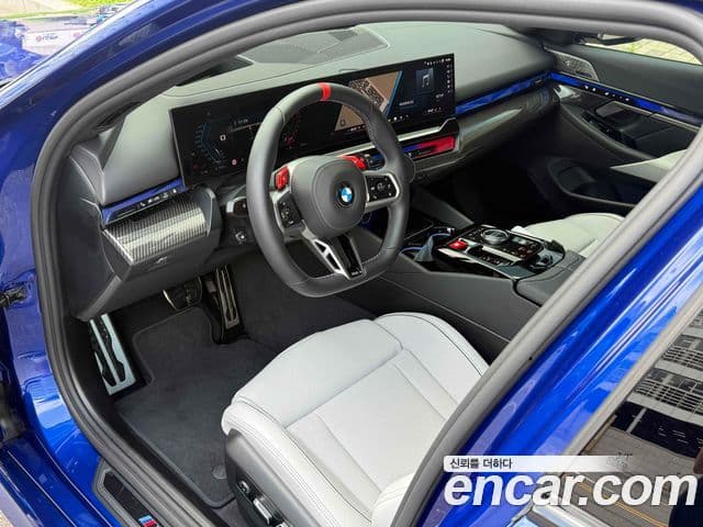 BMW M5 2026 — Photo 10/20