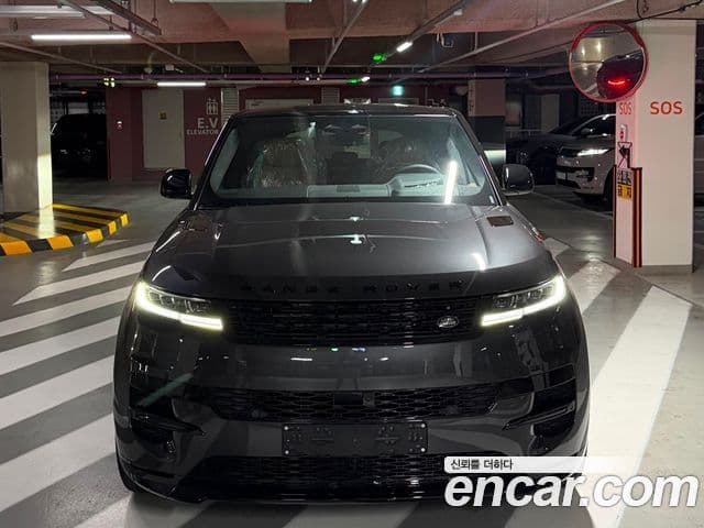 Land Rover Range Rover Sport 2026 — ფოტო 2/11