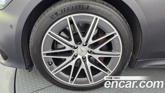 Mercedes-Benz AMG GT 2023 — Photo 7/40
