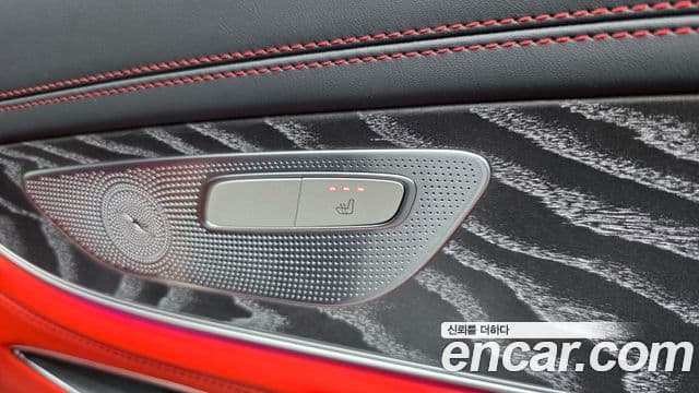Mercedes-Benz AMG GT 2023 — Photo 31/40