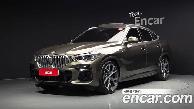 BMW X6 2022 — Photo 24/38