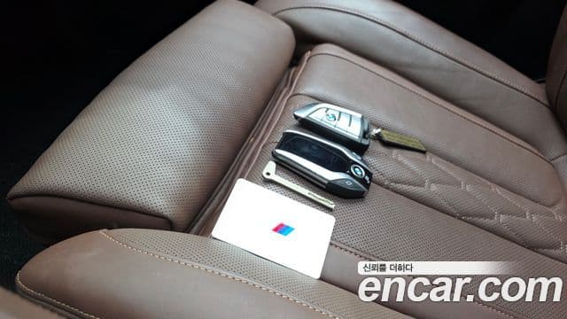 BMW X6 2022 — Photo 15/38