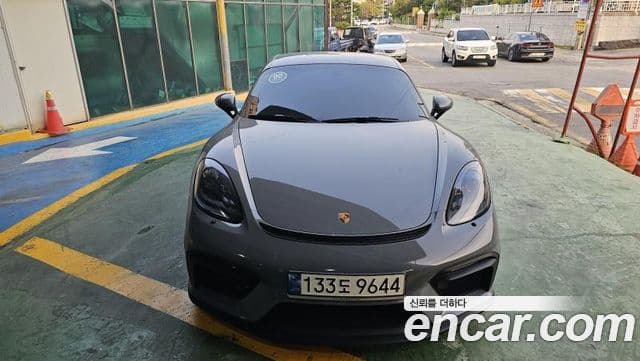 Porsche 718 Cayman 2023 — Photo 3/12