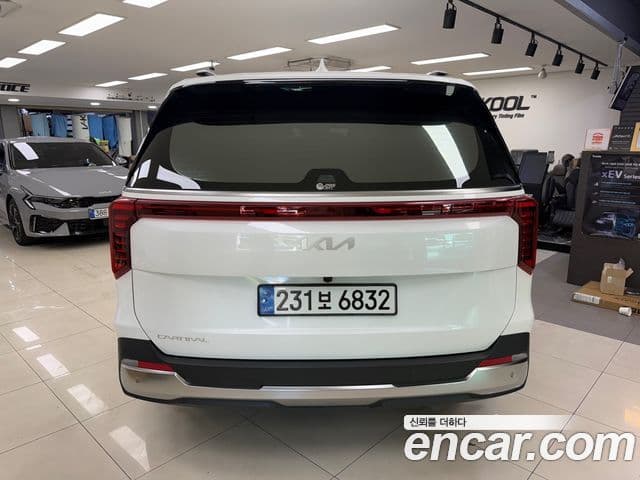 Kia Carnival 2025 — Фото 4/18