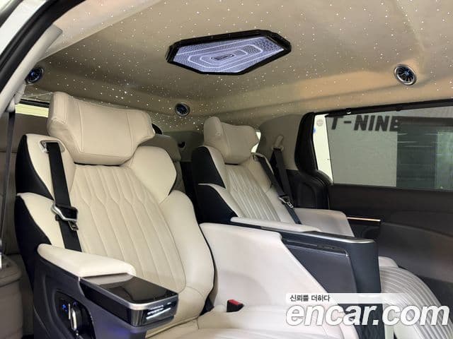 Kia Carnival 2025 — Фото 11/18