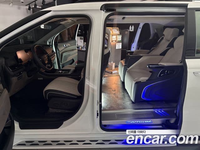 Kia Carnival 2025 — Фото 18/18