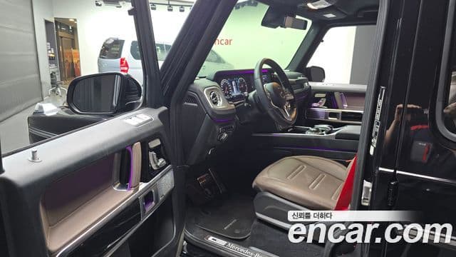 Mercedes-Benz G-Class 2023 — Photo 3/20