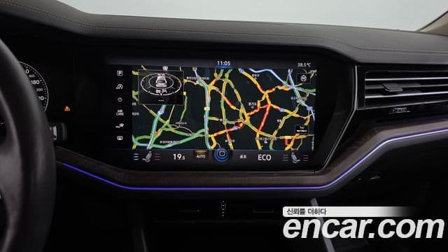 Volkswagen Touareg 2020 — Şəkil 7/20