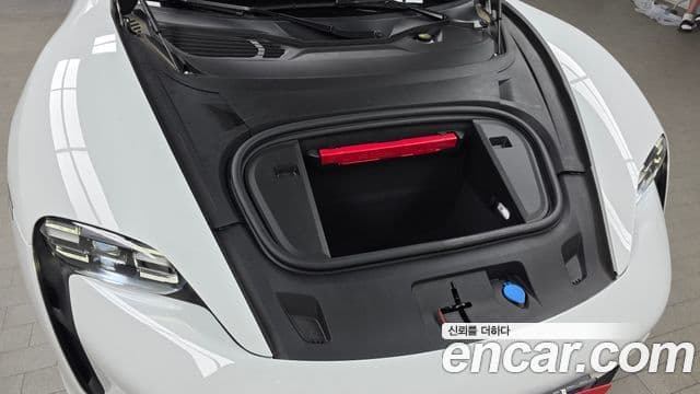 Porsche Taycan 2023 — Photo 12/20