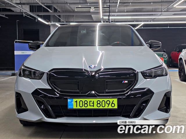 BMW i5 2024 — Photo 11/20