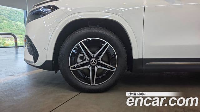 Mercedes-Benz EQA 2025 — ფოტო 18/20